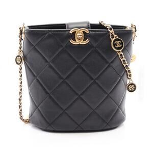 Chanel Matelassé Bucket Bag, Shoulder Handbag, Lambskin Leather, Women's, Black